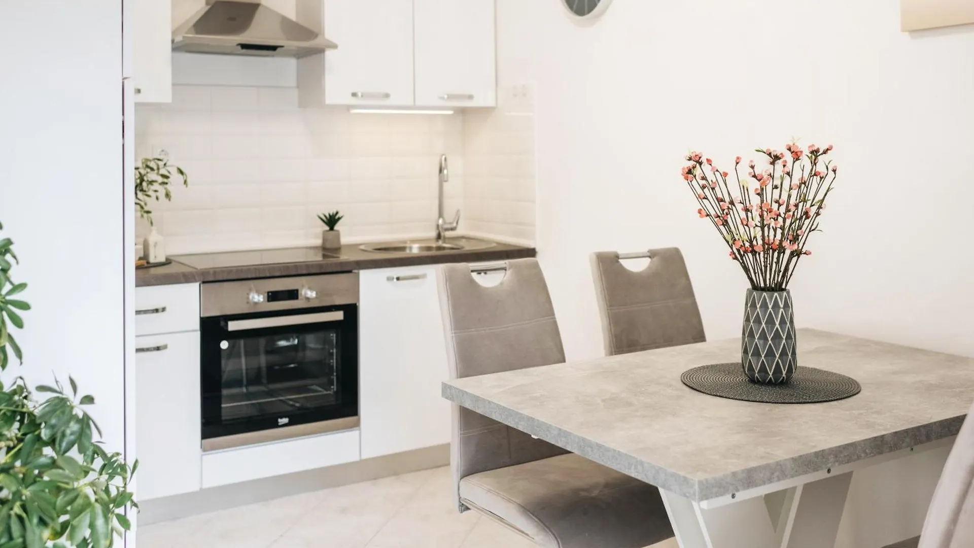 App Ana Apartment Porec 0*,