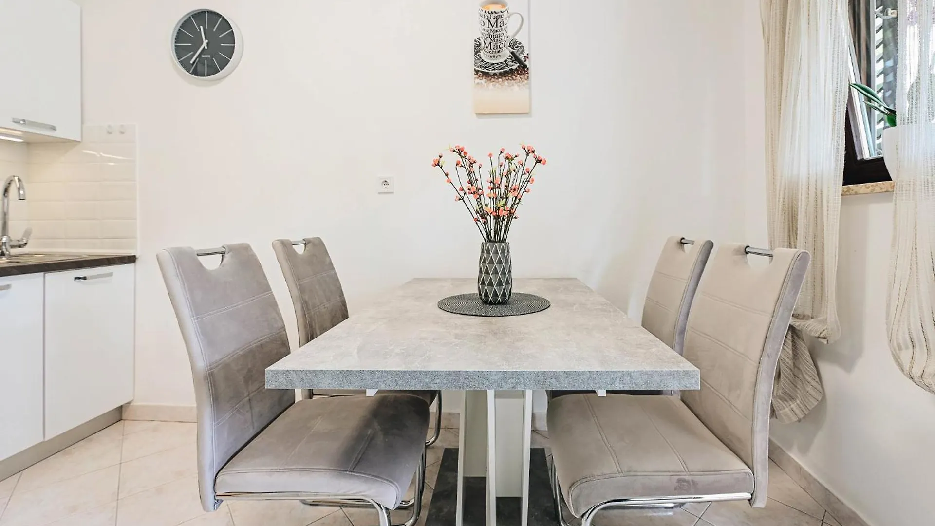 App Ana Apartment Porec Croatia